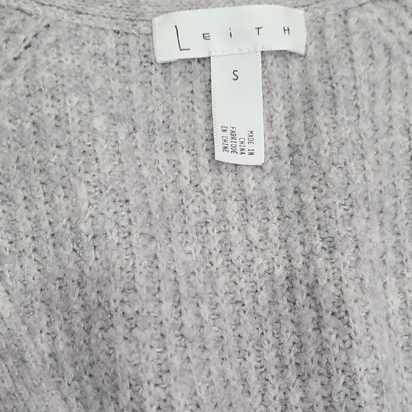 Leith Light Gray Buttoned Cardigan - Picture 2 of 7